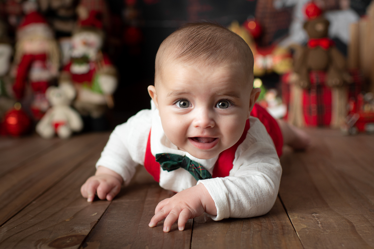 Mini sessão de Natal, mini sessão de natal 2020, fotos de natal, fotos de bebê, ensaio natalino, estúdio fotográfico infantil, ensaio de natal barra da tijuca, melhor fotógrafa de bebês da Barra da Tijuca, melhor fotógrafa newborn do Rio, acompanhamento 