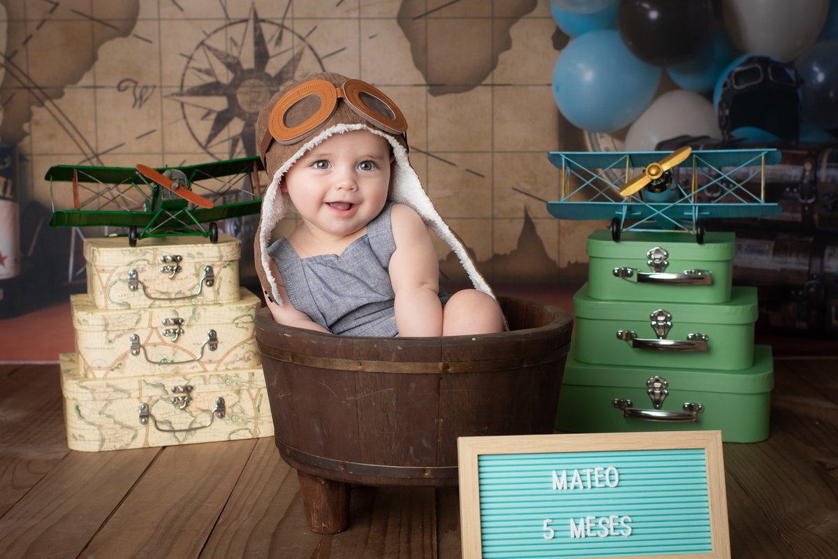 Mini sessão de Natal, mini sessão de natal 2020, fotos de natal, fotos de bebê, ensaio natalino, estúdio fotográfico infantil, ensaio de natal barra da tijuca, melhor fotógrafa de bebês da Barra da Tijuca, melhor fotógrafa newborn do Rio, acompanhamento 