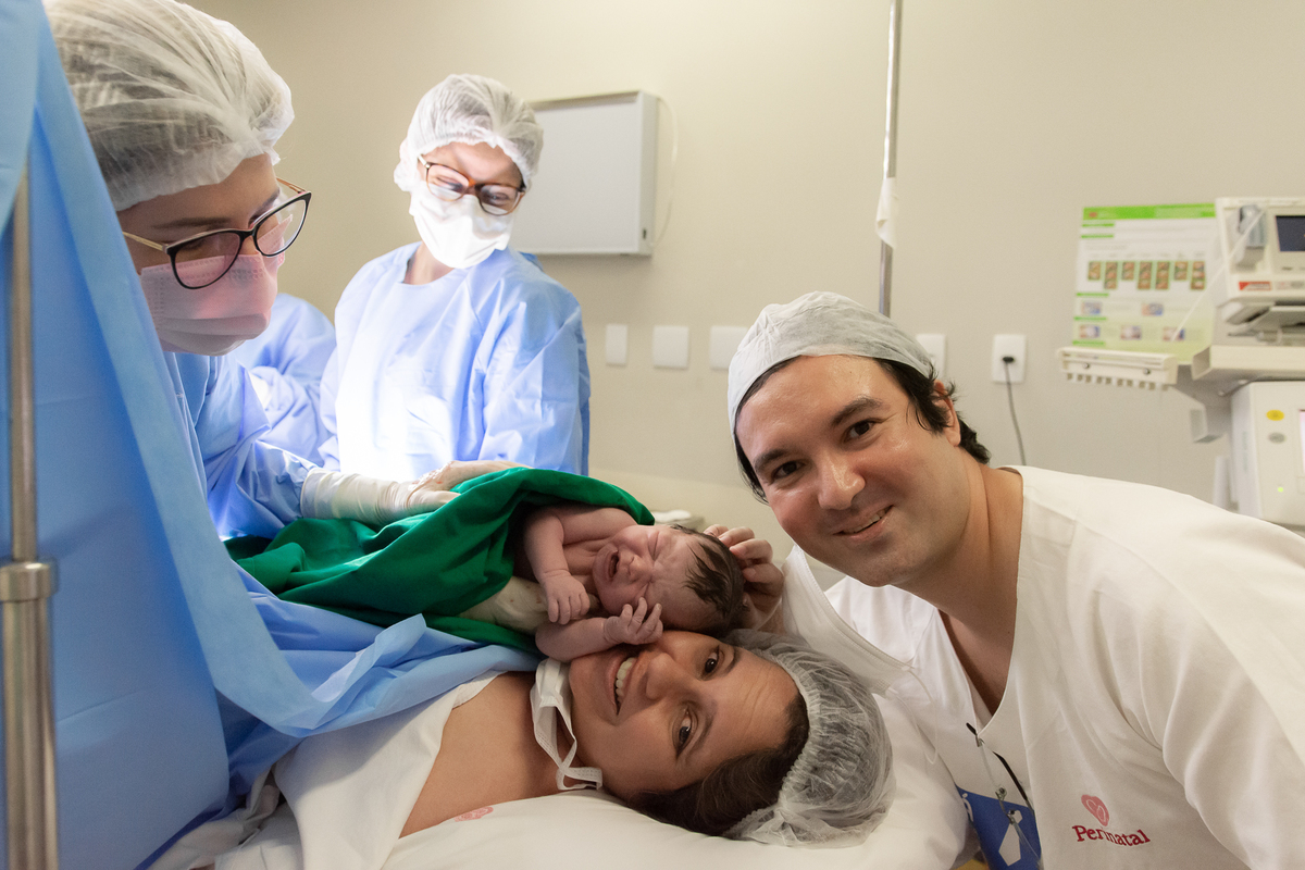 fotografia de parto, fotos de parto, fotos na maternidade, fotos de bebe barra da tijuca, newborn barra da tijuca, newborn rio de janeiro, melhor fotógrafa newborn do rio, fotografia newborn barra, melhores fotos de parto, perinatal, perinatal barra