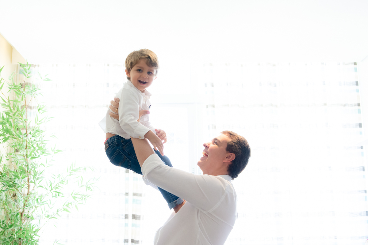 acompanhamento de bebês, acompanhamento fotográfico de bebês, acompanhamento lifestyle, ensaio lifestyle, ensaio de família, fotos de família, newborn barra da tijuca, fotografia newborn, melhor fotógrafa newborn do Rio, fotos de família, newborn barra