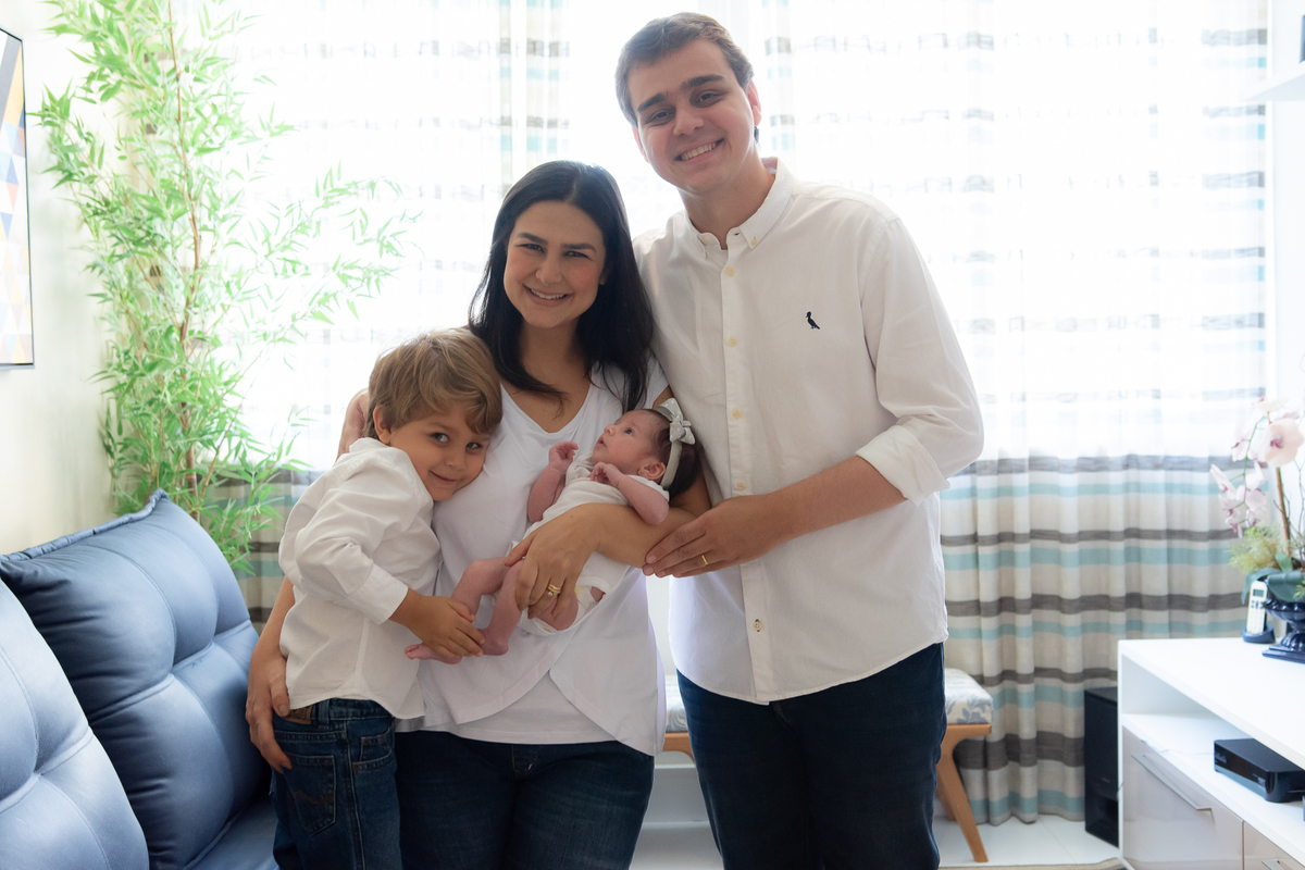 acompanhamento de bebês, acompanhamento fotográfico de bebês, acompanhamento lifestyle, ensaio lifestyle, ensaio de família, fotos de família, newborn barra da tijuca, fotografia newborn, melhor fotógrafa newborn do Rio, fotos de família, newborn barra