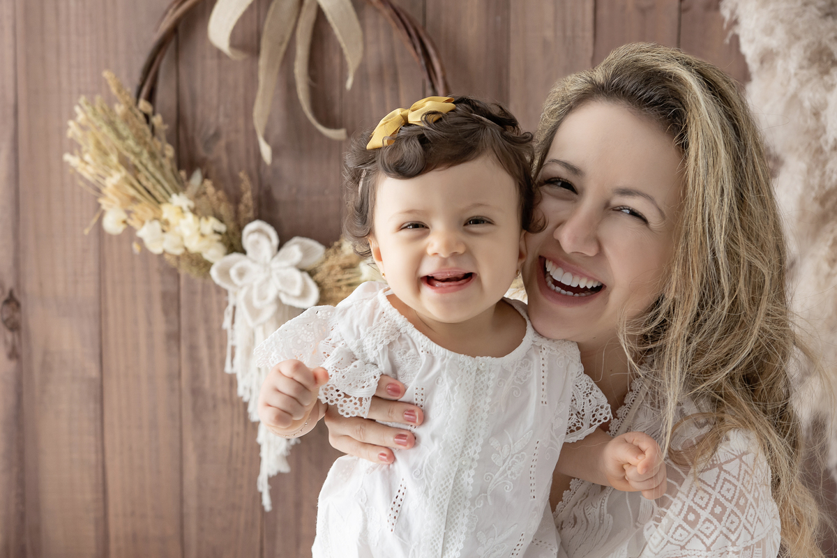 foto de dia das mães, mini sessão de dia das mães, ensaio de dia das mães, fotos de bebê, ensaio infantil barra da tijuca, ensaio de família barra da tijuca, newborn barra da tijuca, melhor fotógrafa newborn do Rio, estúdio infantil barra da tijuca