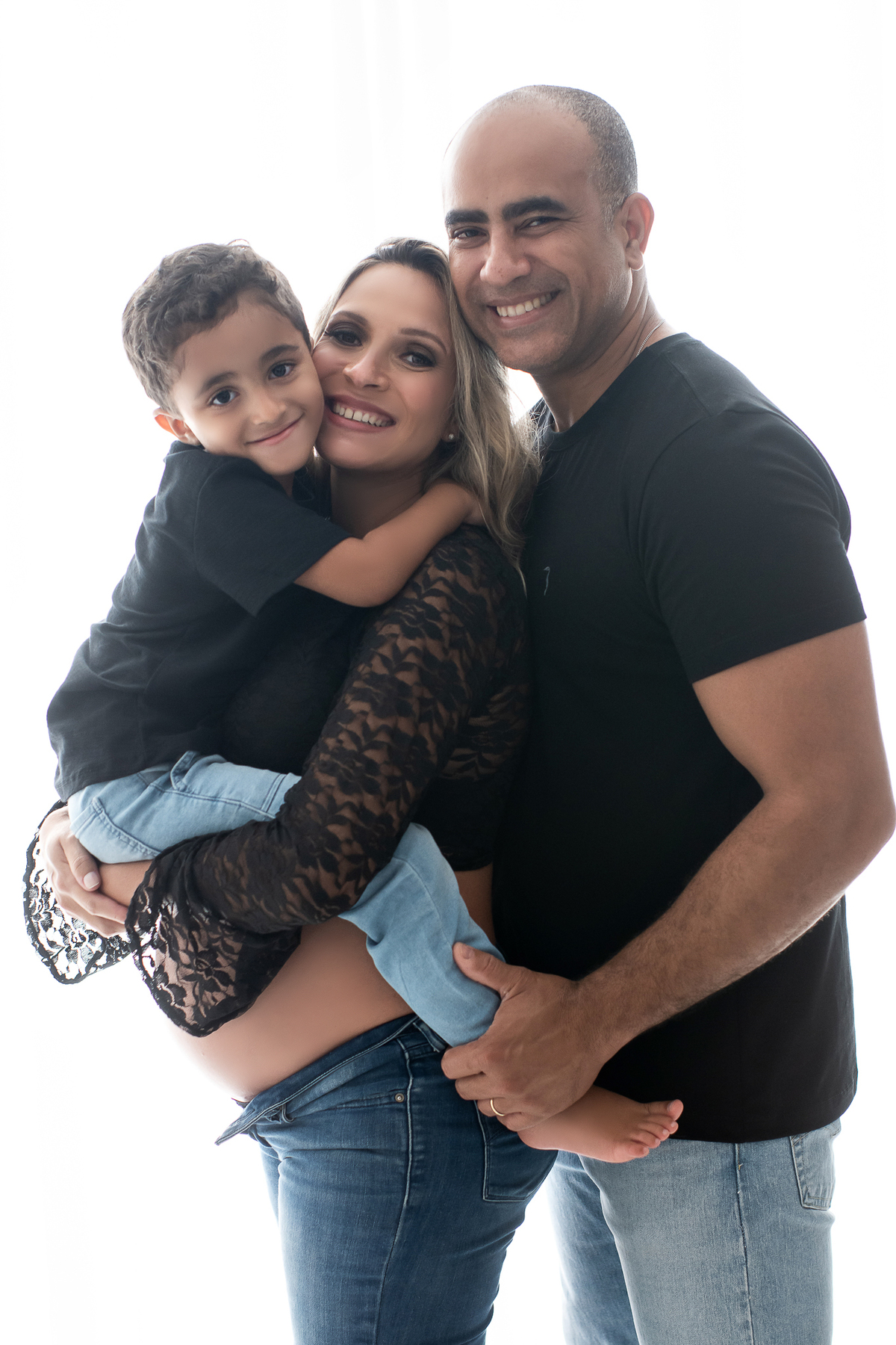 ensaio gestante, gestante em estúdio, ensaio gestante atemporal, moderno e casual, gestante barra da tijuca, gestante linda, estúdio gestante barra da tijuca, gestação saudável, fotos clássicas de gestante, book gestante, fotos de grávida, gravidez