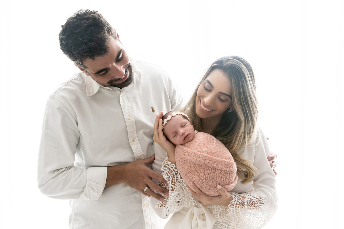 newborn barra da tijuca, newborn rio de janeiro, melhor fotógrafa newborn do Rio, fotógrafa newborn experiente, fotógrafa newborn maravilhosa, lindo estúdio na barra da tijuca, foto de bebê, book de bebê, foto de recém-nascido, foto de gestante e parto