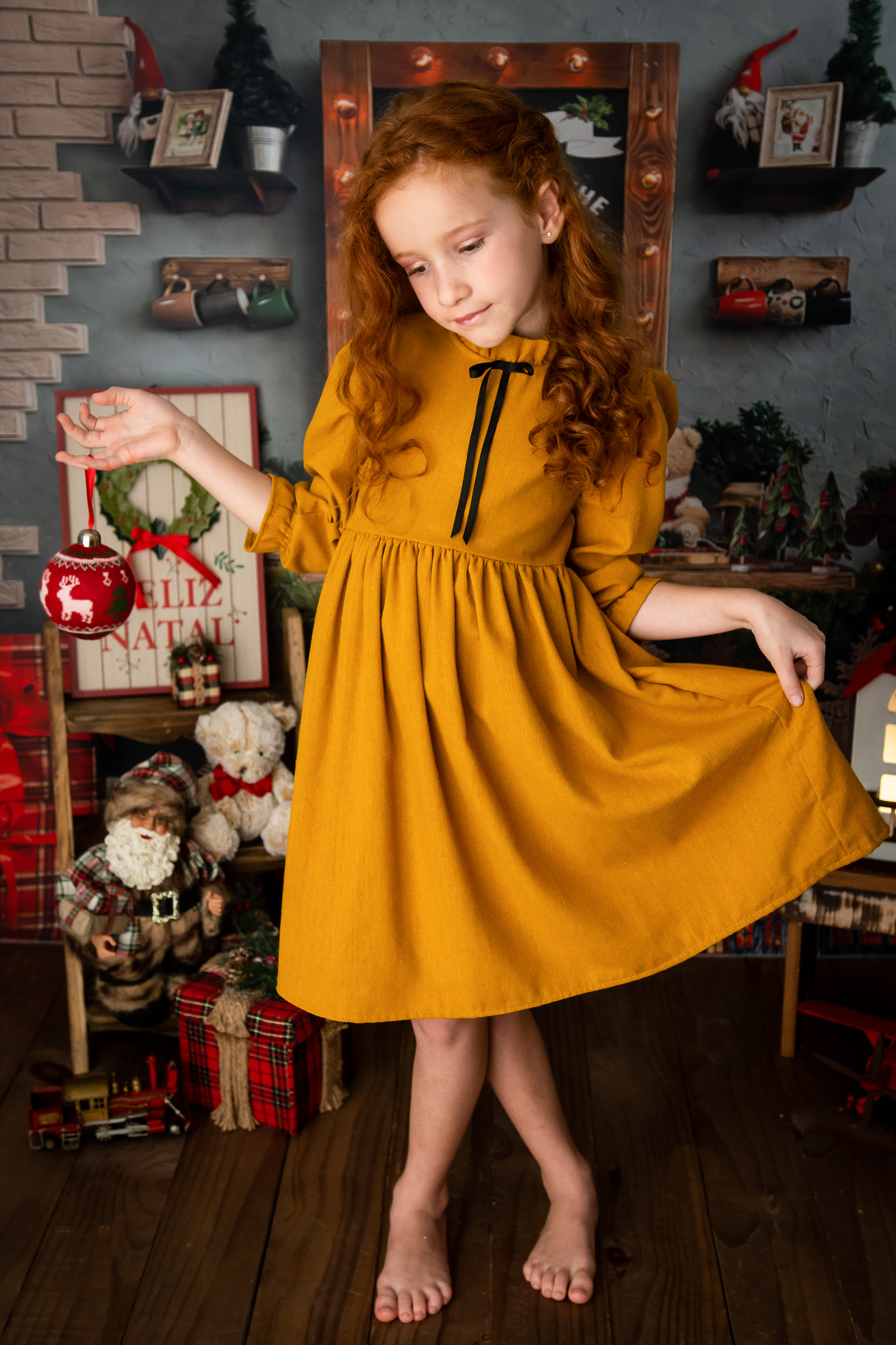 natal 2021, Mini Sessão de Natal, fotos de Natal, sessão de Natal Barra da Tijuca, Estúdio Barra da Tijuca, ensaio infantil barra, newborn barra, fotografia newborn, editorial de natal, modelo profissional, ruivas, melhor fotografa newborn do Rio
