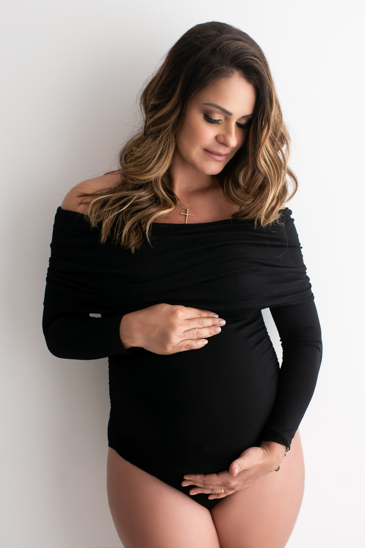 ensaio gestante, fotos de gestante, cabelo e maquiagem incluídos, gestante em estúdio, gestante barra da tijuca, lindas fotos de gestante, fotografia de gestante, fotografia newborn barra da tijuca, melhor fotógrafa newborn, ensaio gestante com newborn