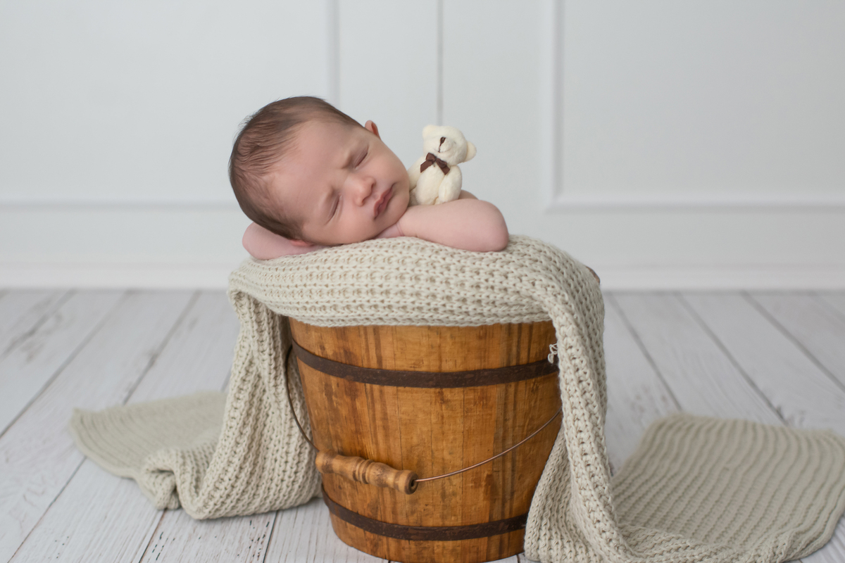 newborn barra da tijuca, melhor fotógrafa newborn do Rio de Janeiro, fotógrafa newborn experiente, fotos newborn, foto de recém-nascido, newborn em estúdio, estúdio climatizado, estúdio na barra, melhor estúdio newborn, pacotes gestante + newborn