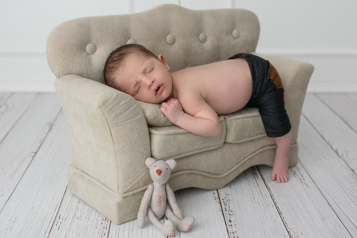 newborn barra da tijuca, melhor fotógrafa newborn do Rio de Janeiro, fotógrafa newborn experiente, fotos newborn, foto de recém-nascido, newborn em estúdio, estúdio climatizado, estúdio na barra, melhor estúdio newborn, pacotes gestante + newborn