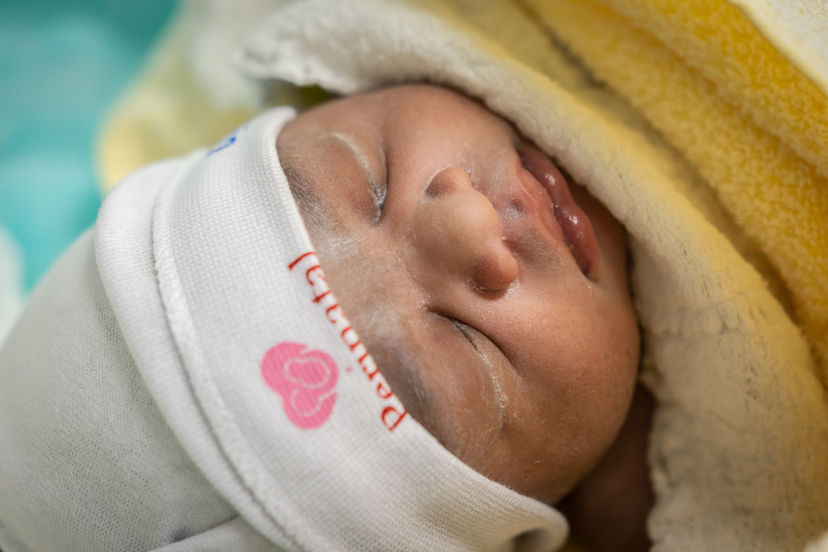 parto, fotografia de parto, cobertura fotográfica de parto, cobertura de parto, filmagem de parto, cesárea, perinatal barra, fotos de parto, melhor fotógrafa de parto