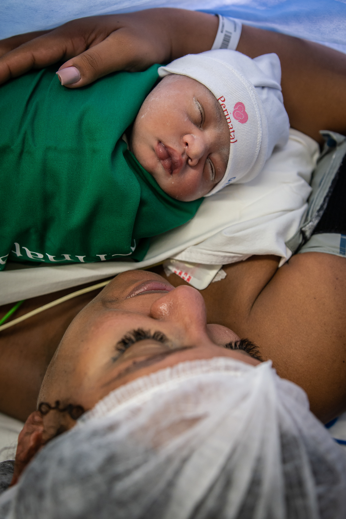 parto, fotografia de parto, cobertura fotográfica de parto, cobertura de parto, filmagem de parto, cesárea, perinatal barra, fotos de parto, melhor fotógrafa de parto