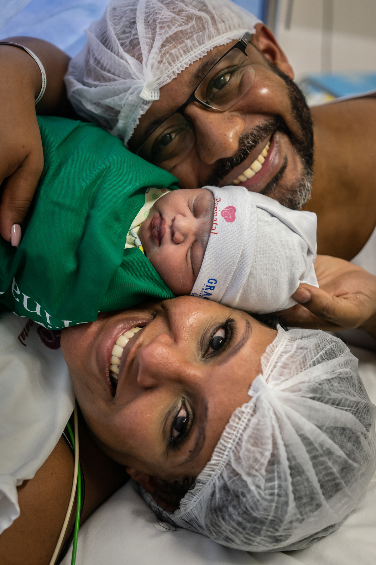 parto, fotografia de parto, cobertura fotográfica de parto, cobertura de parto, filmagem de parto, cesárea, perinatal barra, fotos de parto, melhor fotógrafa de parto