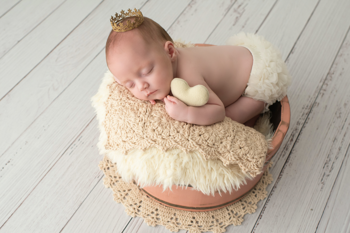 newborn barra da tijuca, melhor fotógrafa newborn da barra, ensaio newborn rio de janeiro, ensaio newborn barra da tijuca, melhores fotos newborn, ensaio gestante parto e newborn, book infantil, fotografia de bebê, ensaio infantil, newborn em estúdio