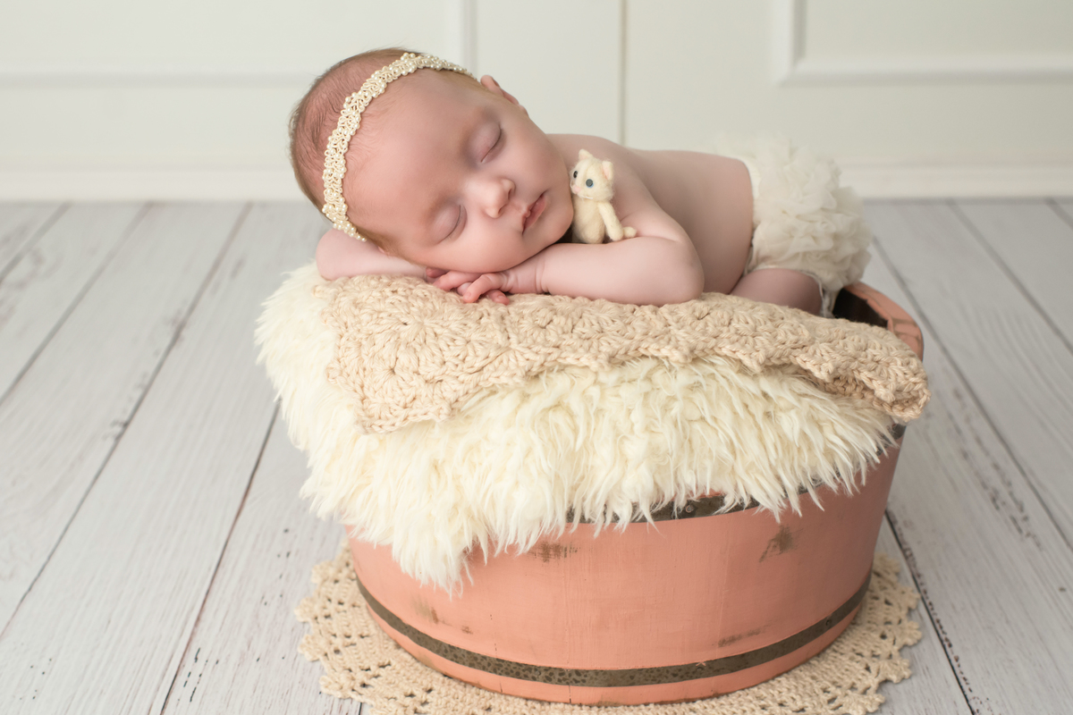 newborn barra da tijuca, melhor fotógrafa newborn da barra, ensaio newborn rio de janeiro, ensaio newborn barra da tijuca, melhores fotos newborn, ensaio gestante parto e newborn, book infantil, fotografia de bebê, ensaio infantil, newborn em estúdio