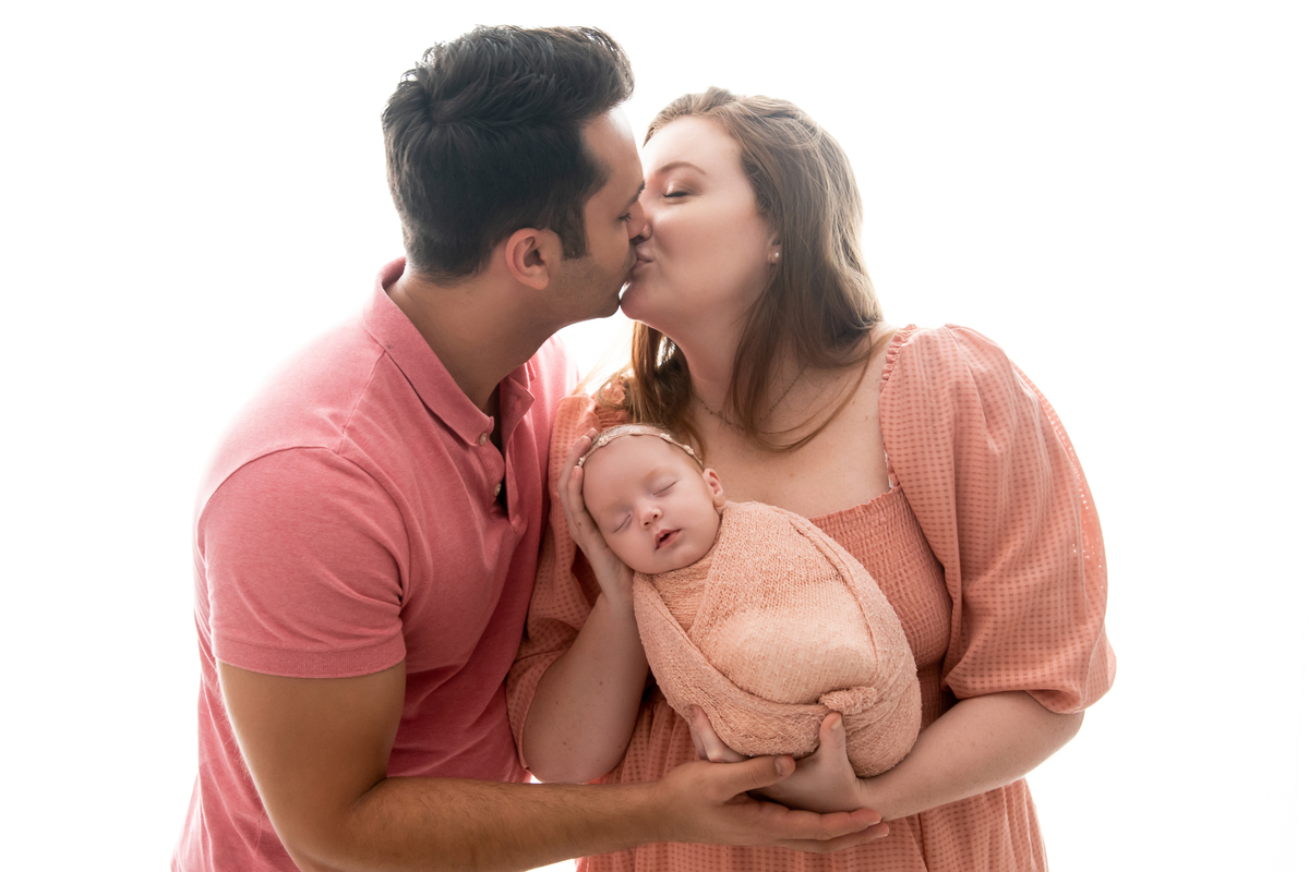 newborn barra da tijuca, melhor fotógrafa newborn da barra, ensaio newborn rio de janeiro, ensaio newborn barra da tijuca, melhores fotos newborn, ensaio gestante parto e newborn, book infantil, fotografia de bebê, ensaio infantil, newborn em estúdio