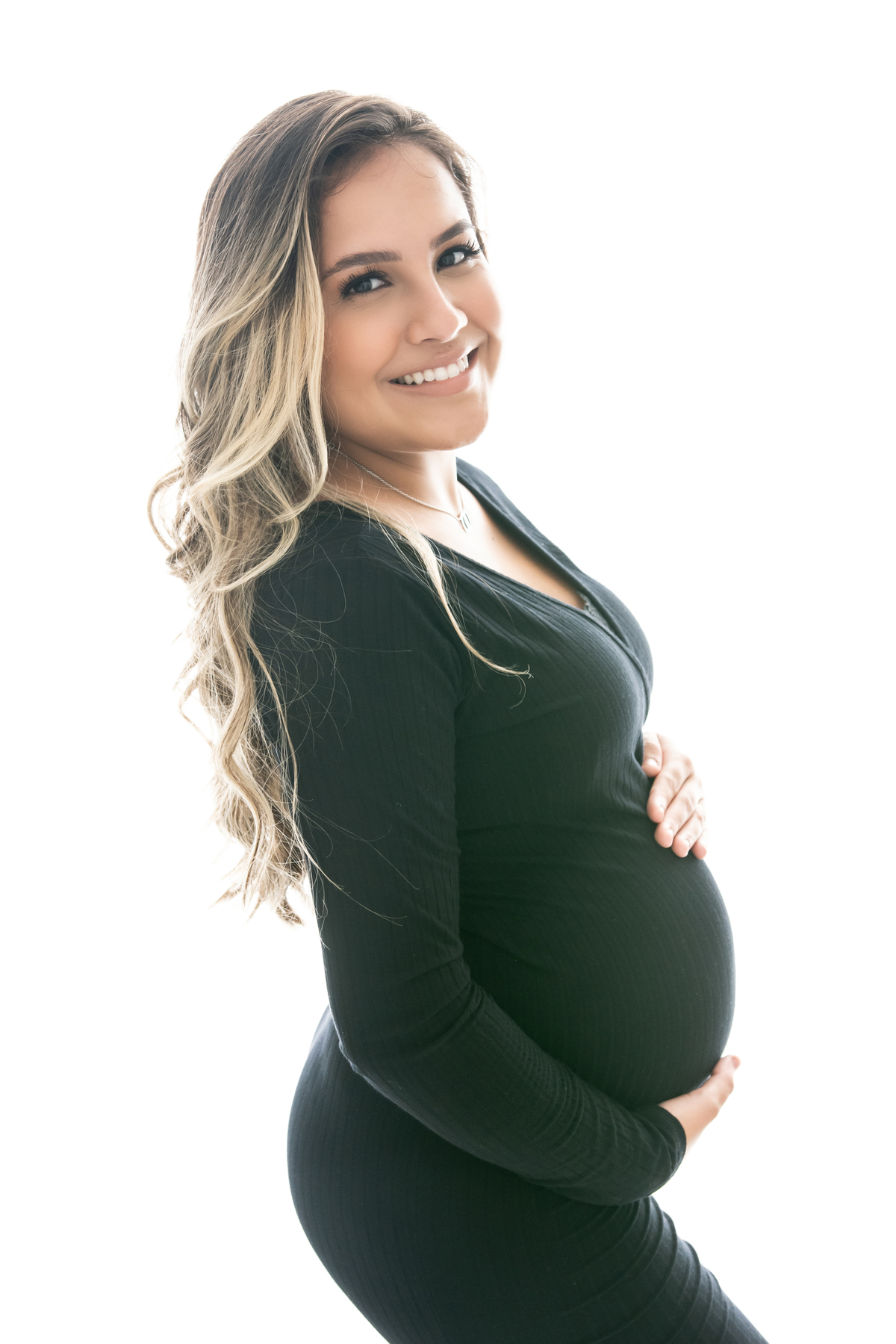 ensaio gestante, gestante barra da tijuca, estúdio barra da tijuca, fotografia de gestante na barra, ensaio de gestante na barra, gestante parto e newborn, ensaio gestante casual e atemporal, newborn barra da tijuca, fotos de gestante, grávida e linda