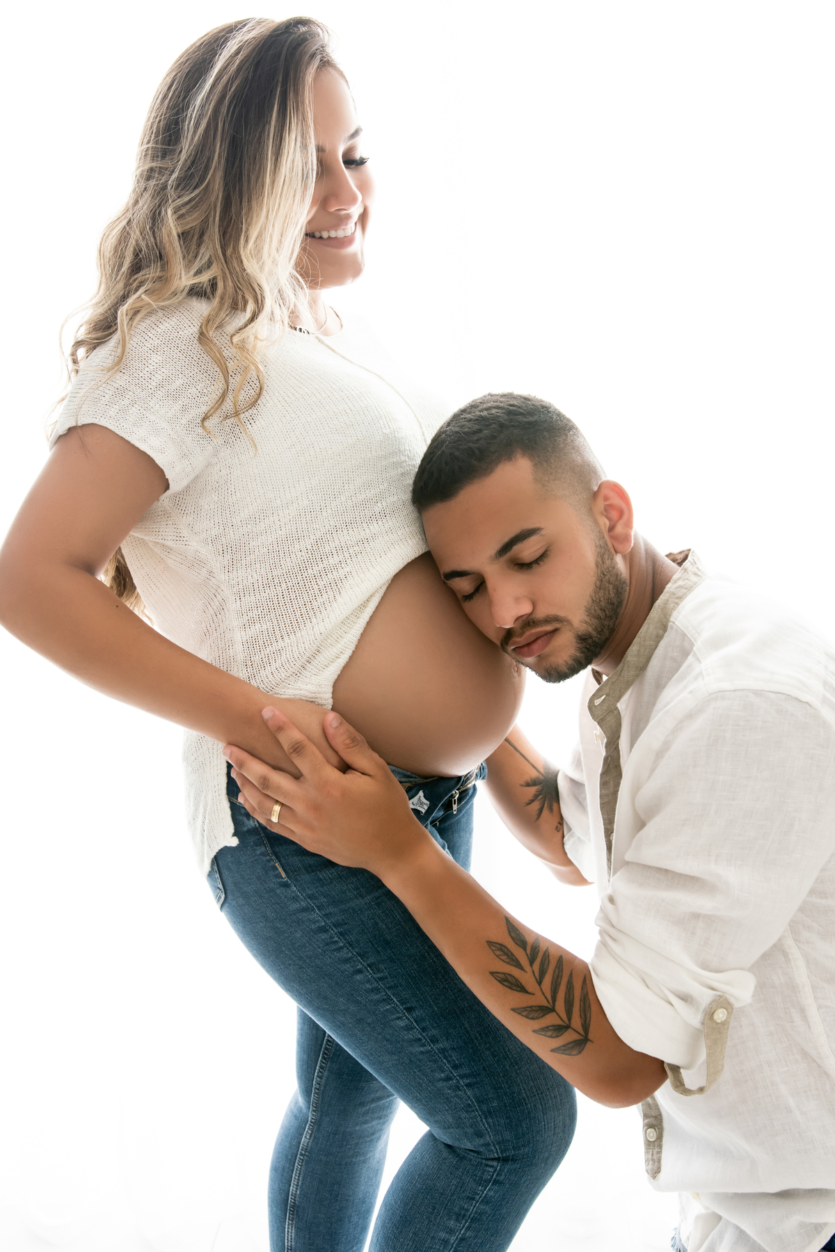 ensaio gestante, gestante barra da tijuca, estúdio barra da tijuca, fotografia de gestante na barra, ensaio de gestante na barra, gestante parto e newborn, ensaio gestante casual e atemporal, newborn barra da tijuca, fotos de gestante, grávida e linda