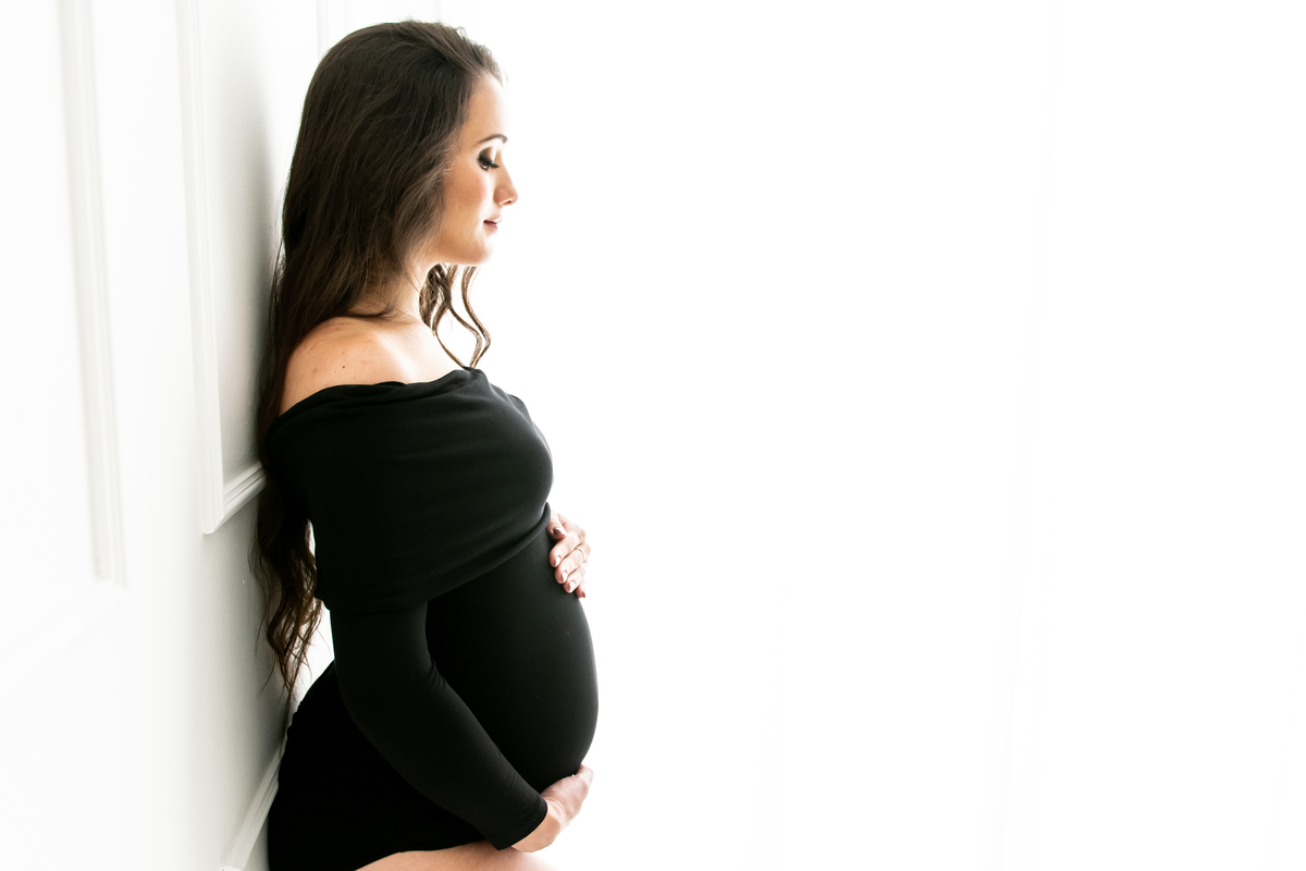 ensaio gestante, gestantes barra da tijuca, fotos de gestante, gestante em estúdio, ensaio gestante em estúdio, book gestante, ensaio gestante com maquiagem, gestante clean, ensaio gestante + ensaio newborn, pacote gestante com newborn, fotos do parto