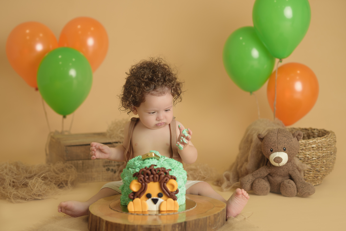 Smash the cake, sessão fotografica, fotografia bebé cascais, estúdio fotográfico Lisboa