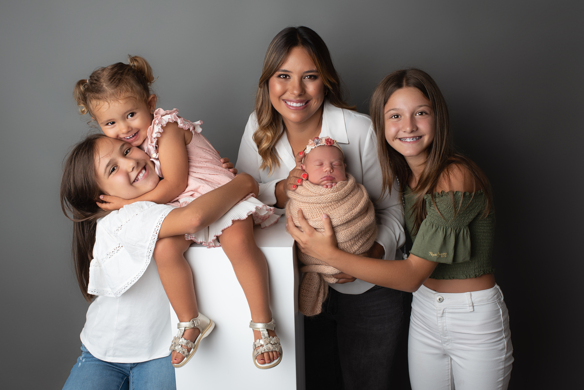 estúdio fotografico, newborn, lisboa, porto, fotografia de família, bebes, recém nascidos, andreia garcia, gravida, gestante, sessão de fotos, fotografo newborn, fotografo de grávidas, ensaio fotográfico de bebes, fotos de maternidade, Smash the cake,