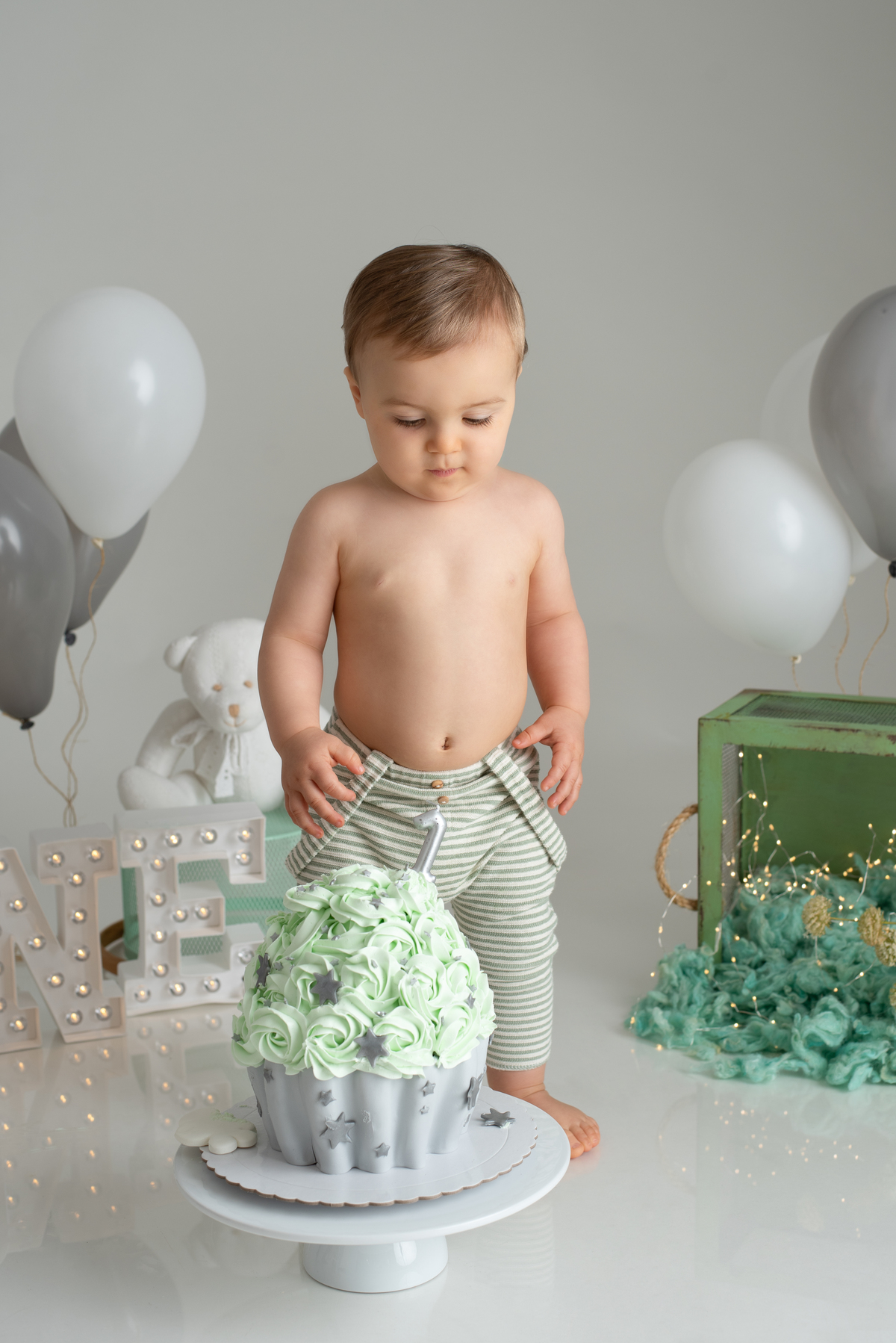 estúdio fotografico, newborn, lisboa, porto, fotografia de família, bebes, recém nascidos, andreia garcia, gravida, gestante, sessão de fotos, fotografo newborn, fotografo de grávidas, ensaio fotográfico de bebes, fotos de maternidade, Smash the cake,