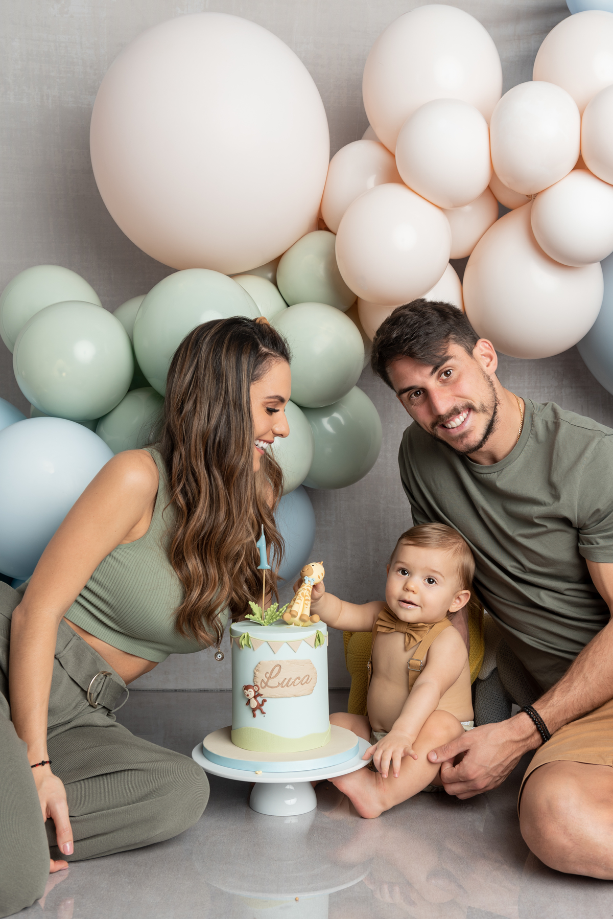 estúdio fotografico, newborn, lisboa, porto, fotografia de família, bebes, recém nascidos, andreia garcia, gravida, gestante, sessão de fotos, fotografo newborn, fotografo de grávidas, ensaio fotográfico de bebes, fotos de maternidade, Smash the cake,