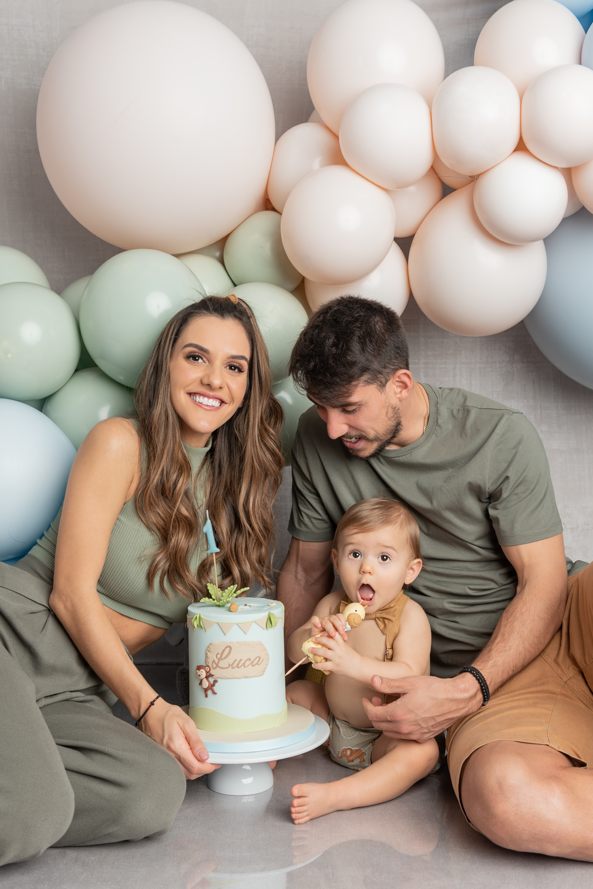 estúdio fotografico, newborn, lisboa, porto, fotografia de família, bebes, recém nascidos, andreia garcia, gravida, gestante, sessão de fotos, fotografo newborn, fotografo de grávidas, ensaio fotográfico de bebes, fotos de maternidade, Smash the cake,