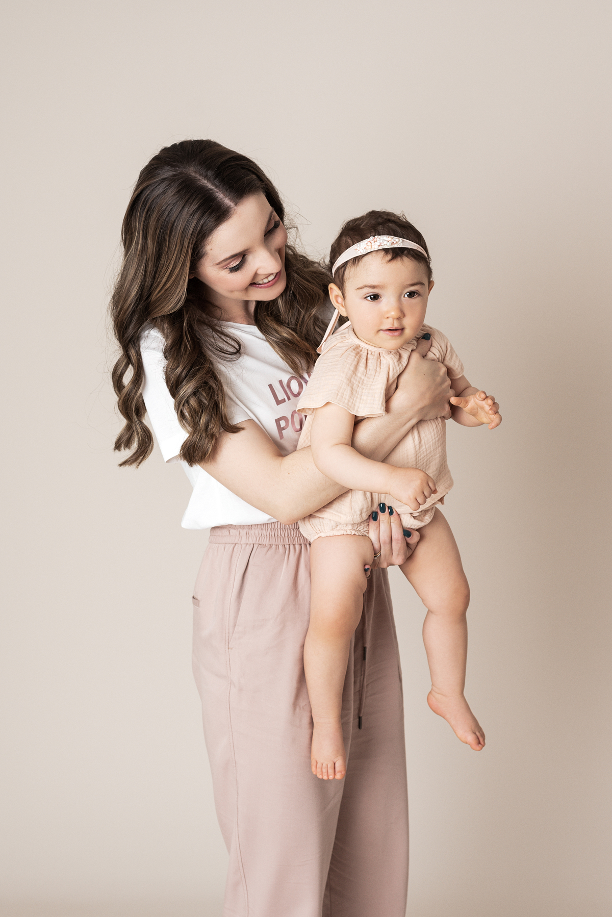 estúdio fotografico, newborn, lisboa, porto, fotografia de família, bebes, recém nascidos, andreia garcia, gravida, gestante, sessão de fotos, fotografo newborn, fotografo de grávidas, ensaio fotográfico de bebes, fotos de maternidade, Smash the cake,