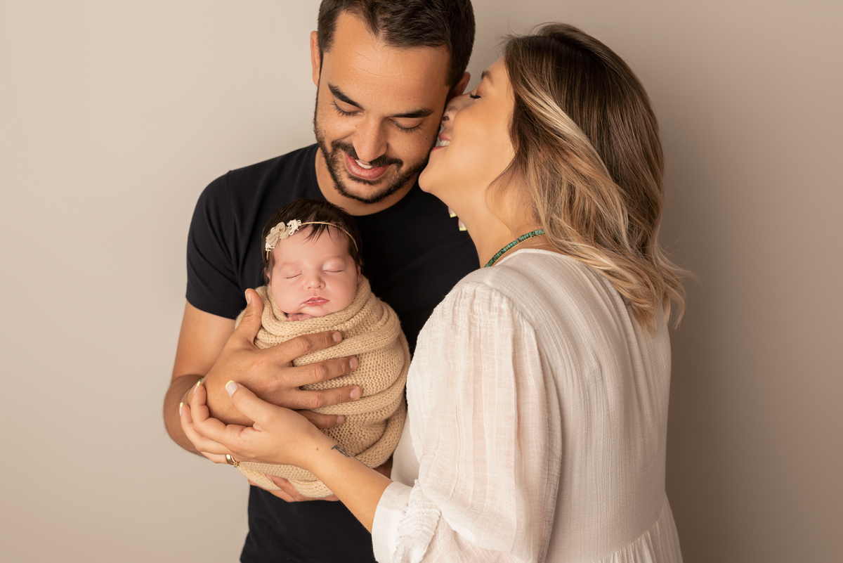 estúdio fotografico, newborn, lisboa, porto, fotografia de família, bebes, recém nascidos, andreia garcia, gravida, gestante, sessão de fotos, fotografo newborn, fotografo de grávidas, ensaio fotográfico de bebes, fotos de maternidade, Smash the cake,