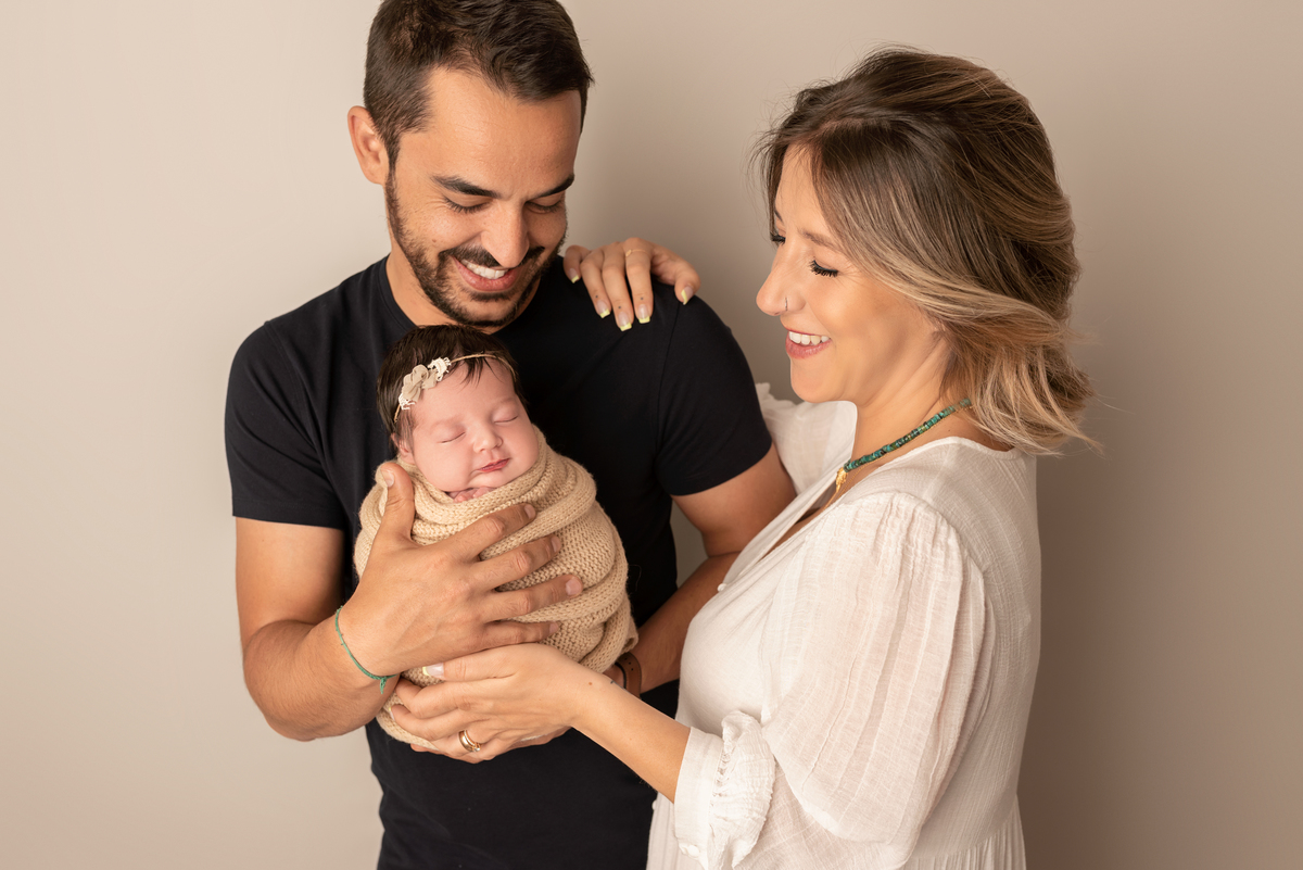 estúdio fotografico, newborn, lisboa, porto, fotografia de família, bebes, recém nascidos, andreia garcia, gravida, gestante, sessão de fotos, fotografo newborn, fotografo de grávidas, ensaio fotográfico de bebes, fotos de maternidade, Smash the cake,