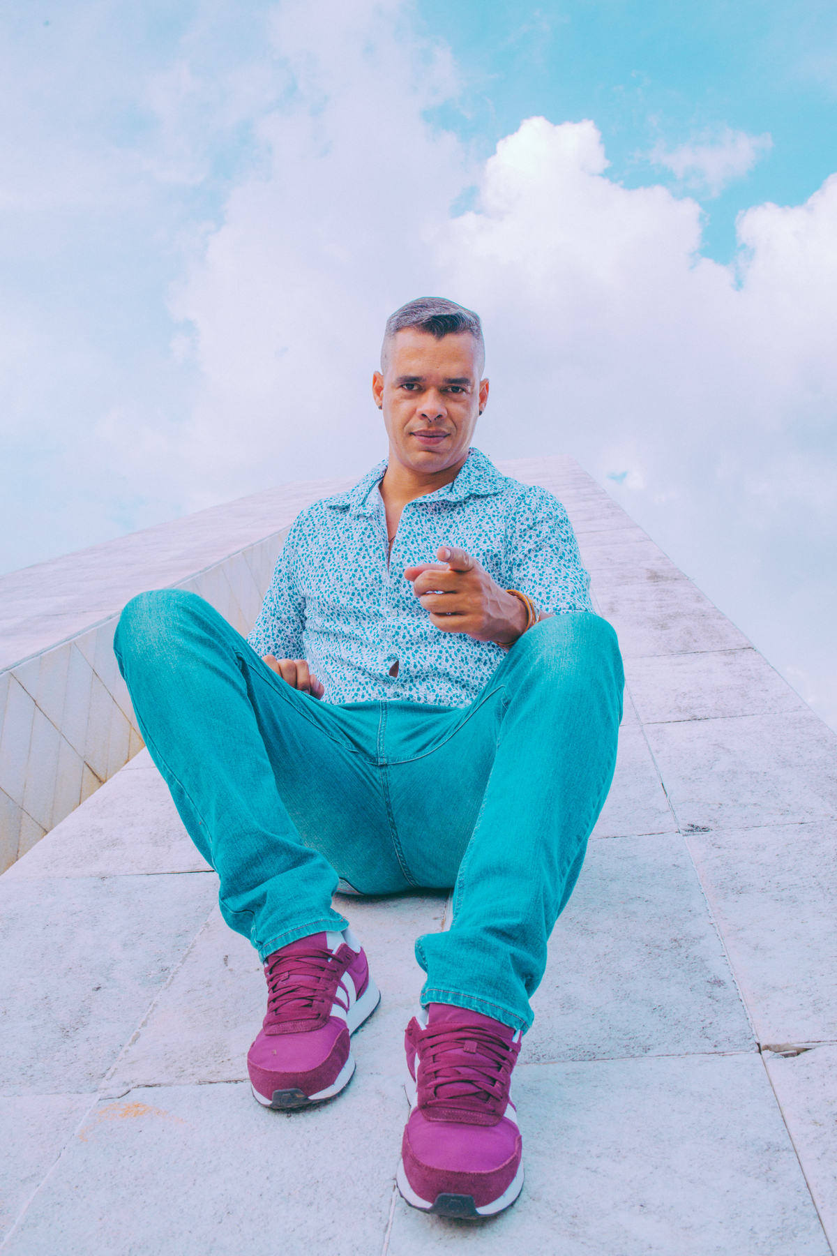 Corporativo - Artista

Modelo: Tyayro

Foto: Sheyden