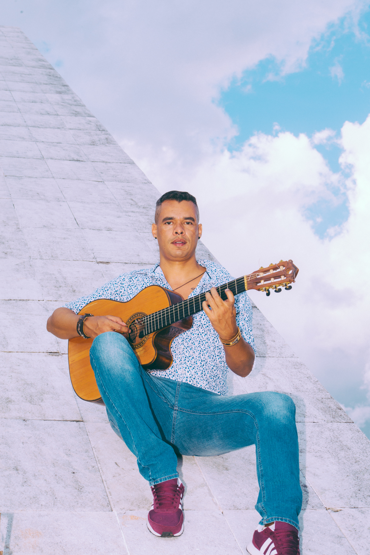 Corporativo - Artista

Modelo: Tyayro

Foto: Sheyden