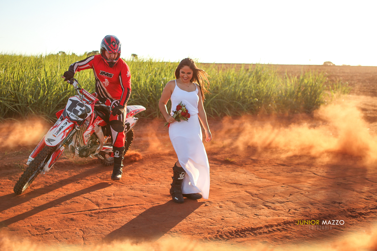 Pre-wedding moto-cross