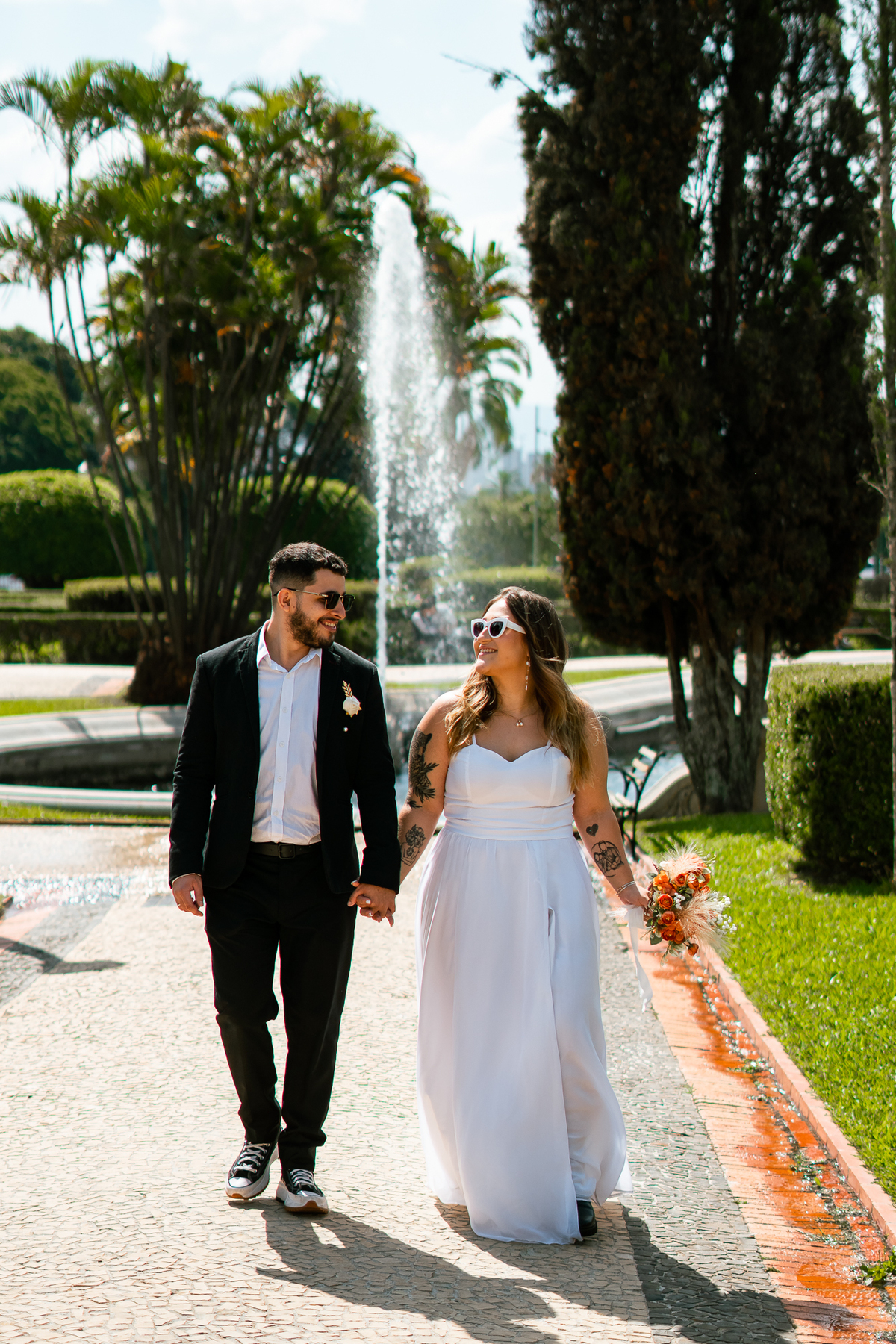 prewedding.criativo.2023.casamento2023.preweddingnomc.preweddingnomuseudoipiranga.preweddingnaestacãodaluz.casaldivertido.noivacriativa.fotografodesãopaulo