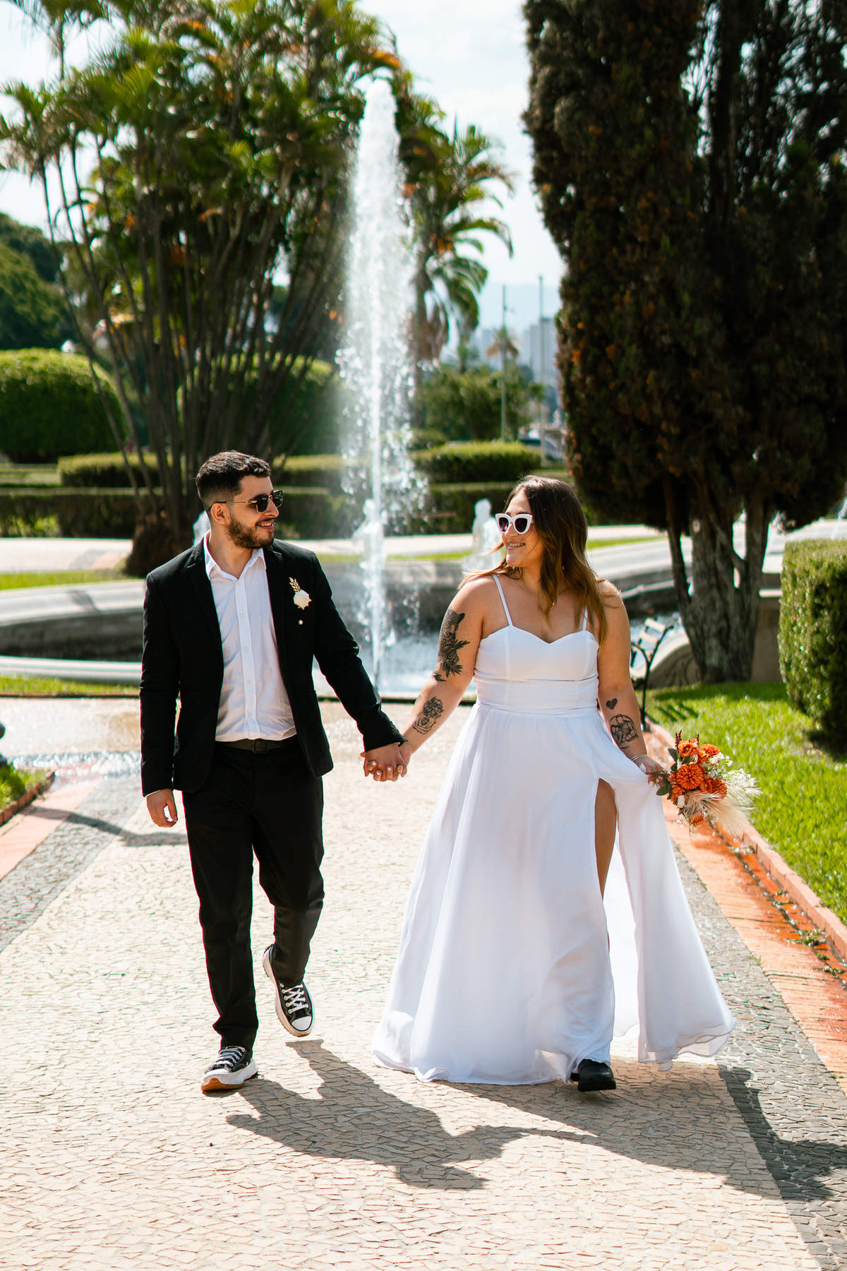 prewedding.criativo.2023.casamento2023.preweddingnomc.preweddingnomuseudoipiranga.preweddingnaestacãodaluz.casaldivertido.noivacriativa.fotografodesãopaulo