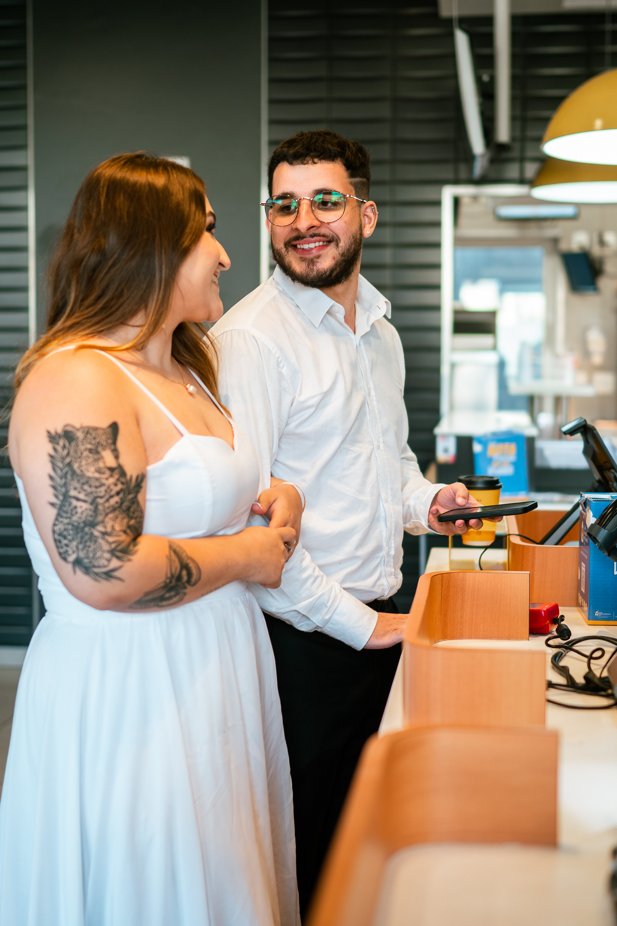 prewedding.criativo.2023.casamento2023.preweddingnomc.preweddingnomuseudoipiranga.preweddingnaestacãodaluz.casaldivertido.noivacriativa.fotografodesãopaulo