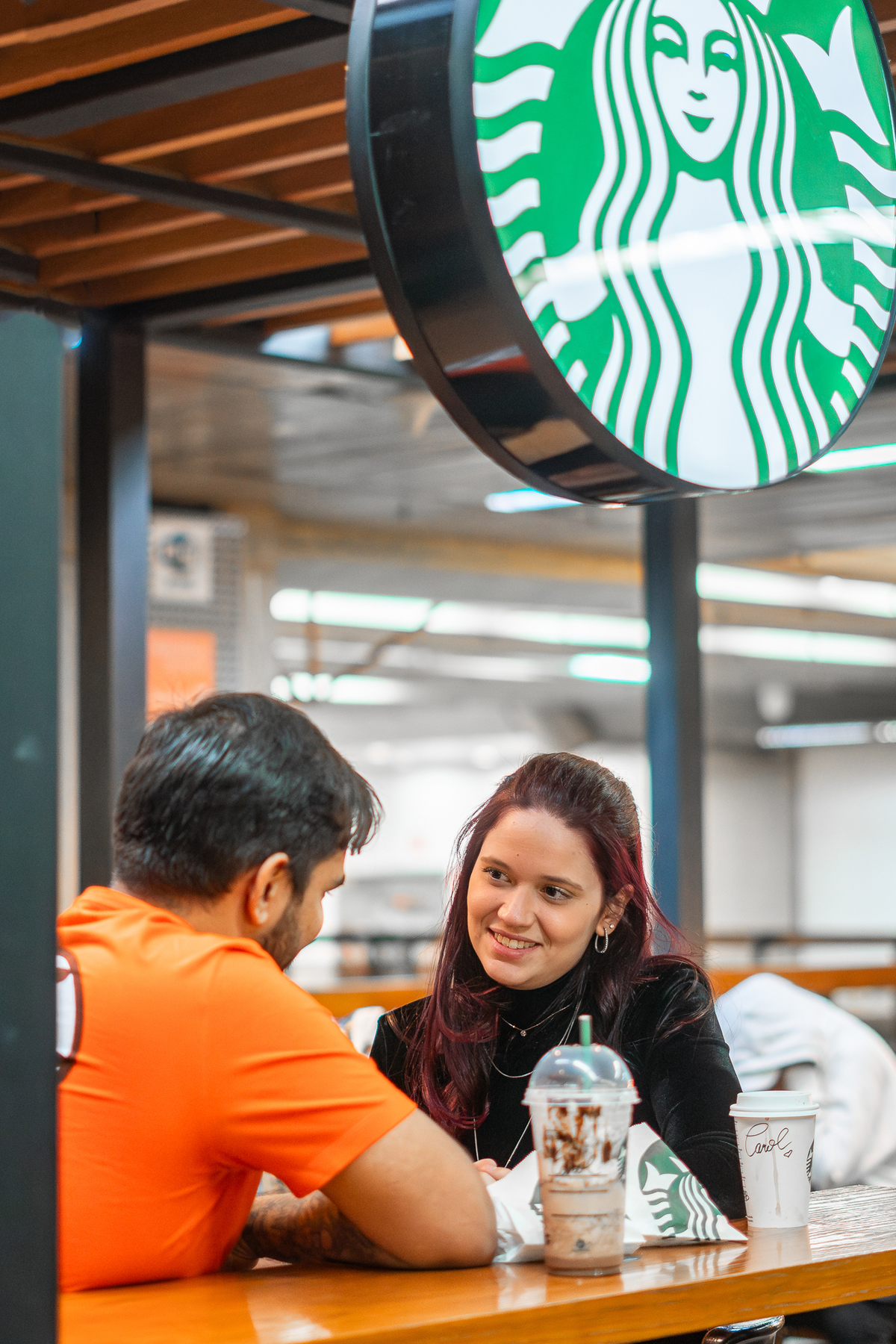prewedding.aeroporto.casalnoaeroporto.ensaiodecasalnoaeroporto.preweddingnoaeroporto.fotografodesaopaulo.aeroportodeguarulhos.aeroportointernacional.fotografiadecasamento