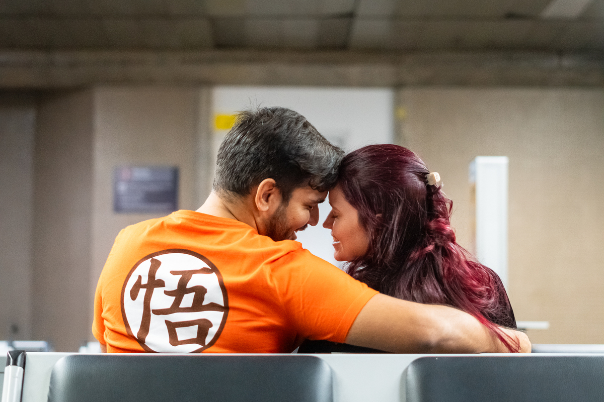 prewedding.aeroporto.casalnoaeroporto.ensaiodecasalnoaeroporto.preweddingnoaeroporto.fotografodesaopaulo.aeroportodeguarulhos.aeroportointernacional.fotografiadecasamento