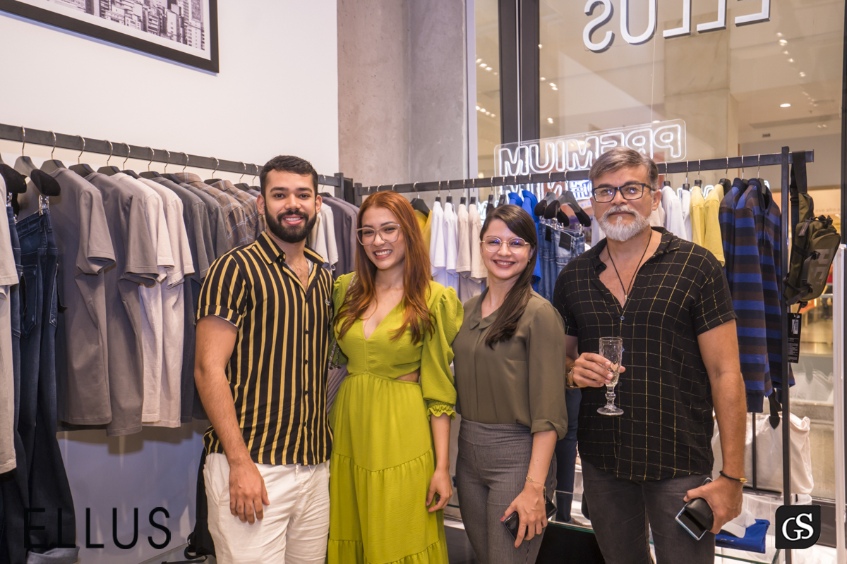 A Ellus foi criada em 1972 pelo empresário Nelson Alvarenga e hoje comercializa suas peças de estilo urbano e jovem em suas lojas espalhadas por todo o Brasil,BOULEVARD SHOPPING BELEM PA