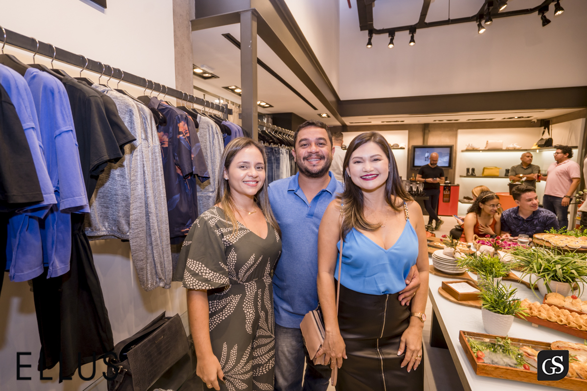 A Ellus foi criada em 1972 pelo empresário Nelson Alvarenga e hoje comercializa suas peças de estilo urbano e jovem em suas lojas espalhadas por todo o Brasil,BOULEVARD SHOPPING BELEM PA