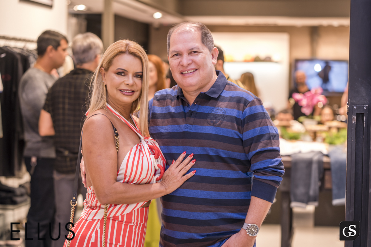 A Ellus foi criada em 1972 pelo empresário Nelson Alvarenga e hoje comercializa suas peças de estilo urbano e jovem em suas lojas espalhadas por todo o Brasil,BOULEVARD SHOPPING BELEM PA