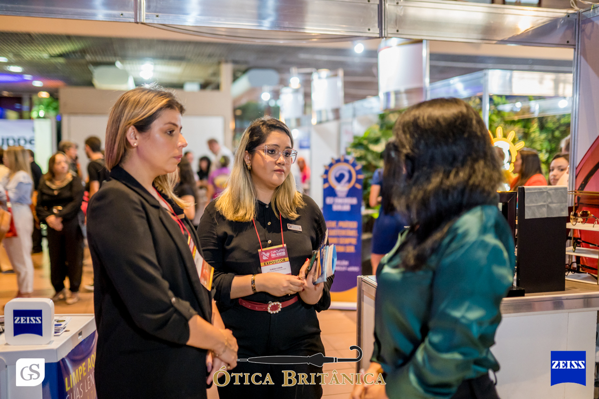 FEIRA DE NEGÓCIOS COM OTICA ZEISS E OTICA BRITÂNICA NA ESTAÇÃO DAS DOCAS , OCULOS LINDOS EM BELEM COM FOTOGRAFO GUI SAMPAIO