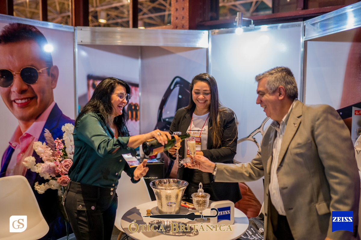 FEIRA DE NEGÓCIOS COM OTICA ZEISS E OTICA BRITÂNICA NA ESTAÇÃO DAS DOCAS , OCULOS LINDOS EM BELEM COM FOTOGRAFO GUI SAMPAIO