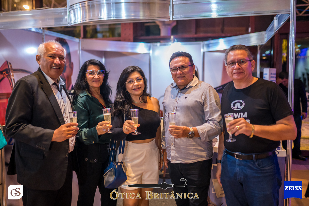 FEIRA DE NEGÓCIOS COM OTICA ZEISS E OTICA BRITÂNICA NA ESTAÇÃO DAS DOCAS , OCULOS LINDOS EM BELEM COM FOTOGRAFO GUI SAMPAIO