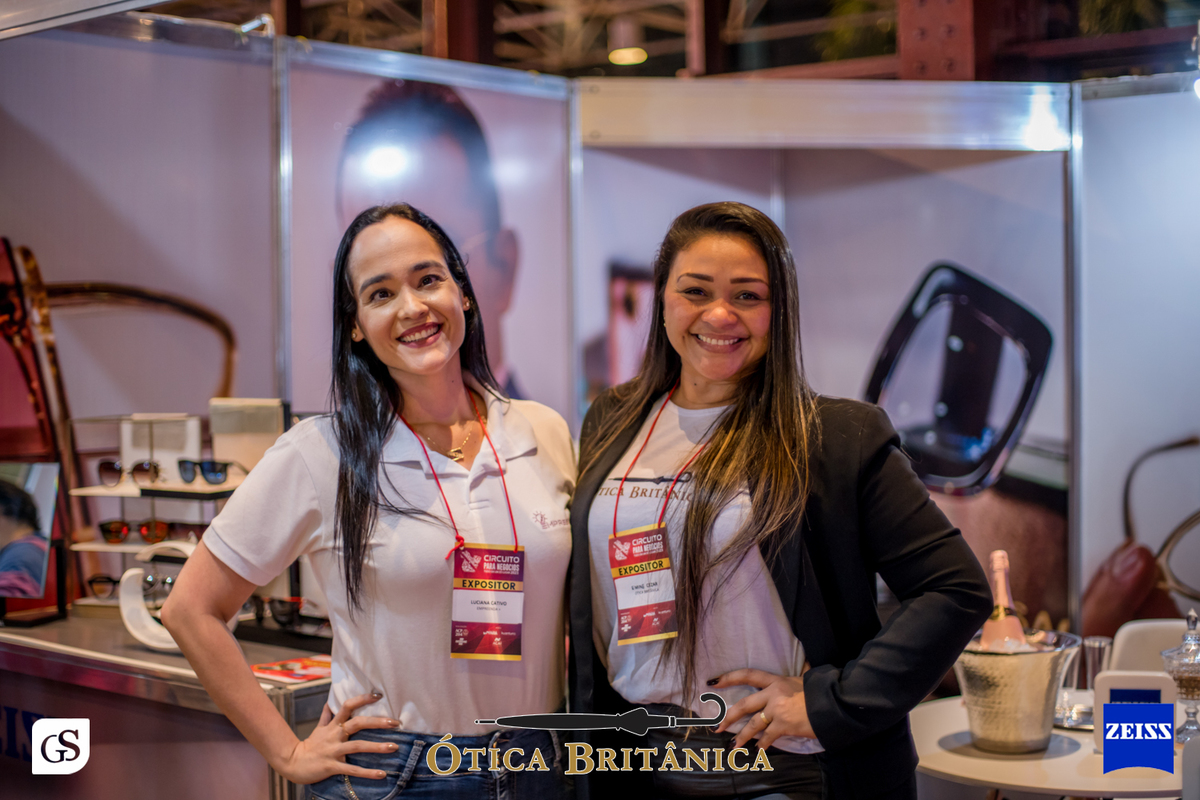 FEIRA DE NEGÓCIOS COM OTICA ZEISS E OTICA BRITÂNICA NA ESTAÇÃO DAS DOCAS , OCULOS LINDOS EM BELEM COM FOTOGRAFO GUI SAMPAIO