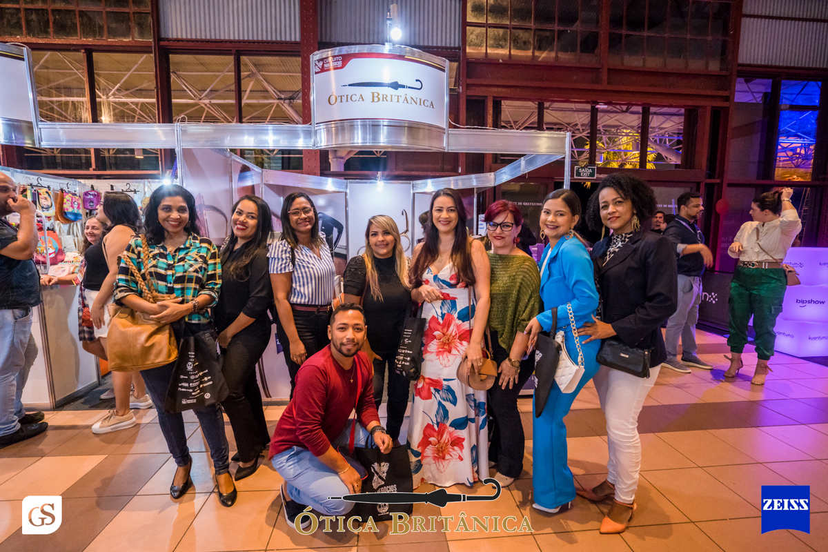 FEIRA DE NEGÓCIOS COM OTICA ZEISS E OTICA BRITÂNICA NA ESTAÇÃO DAS DOCAS , OCULOS LINDOS EM BELEM COM FOTOGRAFO GUI SAMPAIO