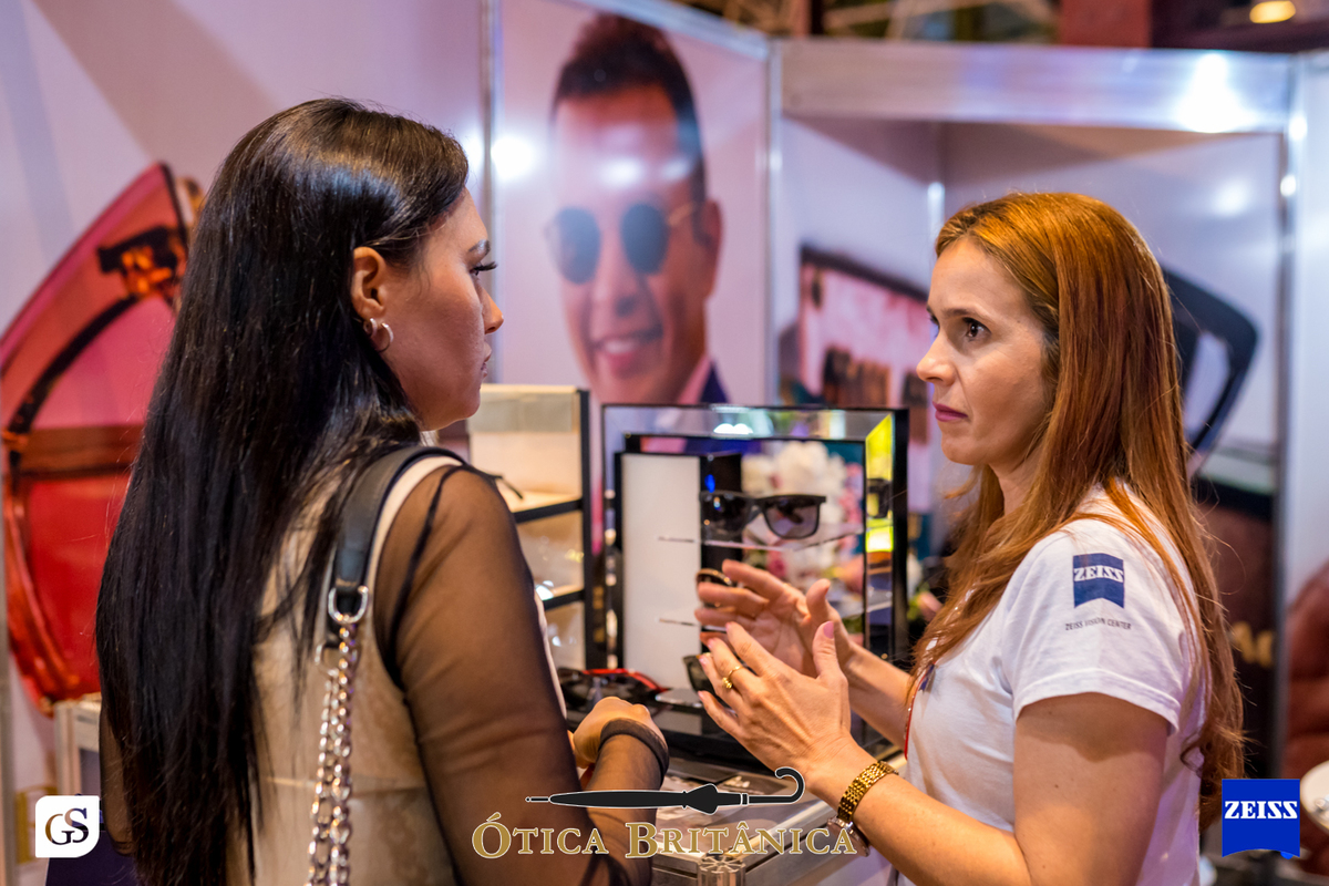 FEIRA DE NEGÓCIOS COM OTICA ZEISS E OTICA BRITÂNICA NA ESTAÇÃO DAS DOCAS , OCULOS LINDOS EM BELEM COM FOTOGRAFO GUI SAMPAIO