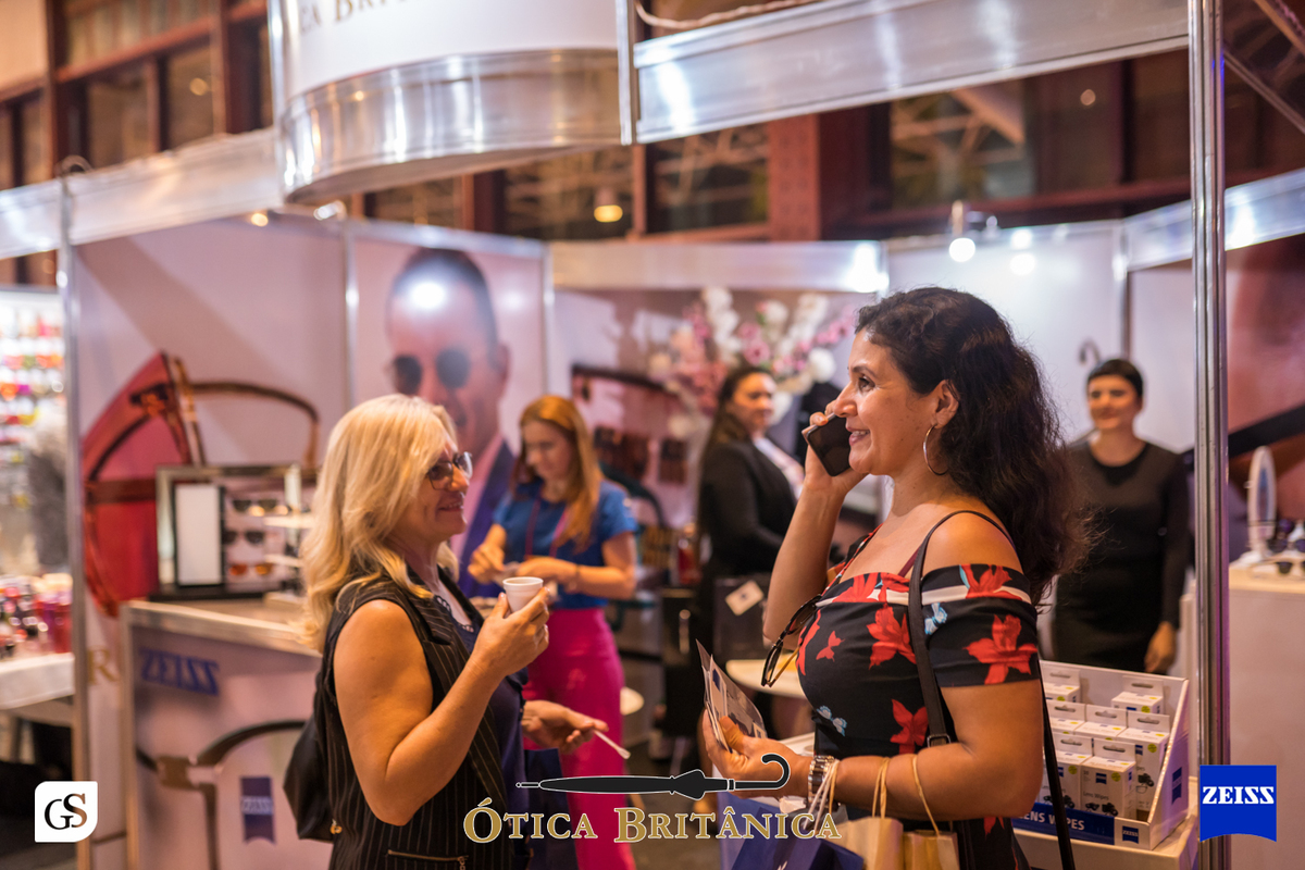 FEIRA DE NEGÓCIOS COM OTICA ZEISS E OTICA BRITÂNICA NA ESTAÇÃO DAS DOCAS , OCULOS LINDOS EM BELEM COM FOTOGRAFO GUI SAMPAIO
