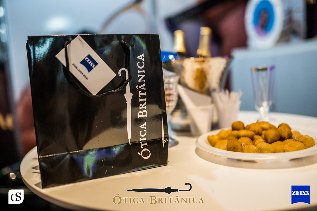 FEIRA DE NEGÓCIOS COM OTICA ZEISS E OTICA BRITÂNICA NA ESTAÇÃO DAS DOCAS , OCULOS LINDOS EM BELEM COM FOTOGRAFO GUI SAMPAIO