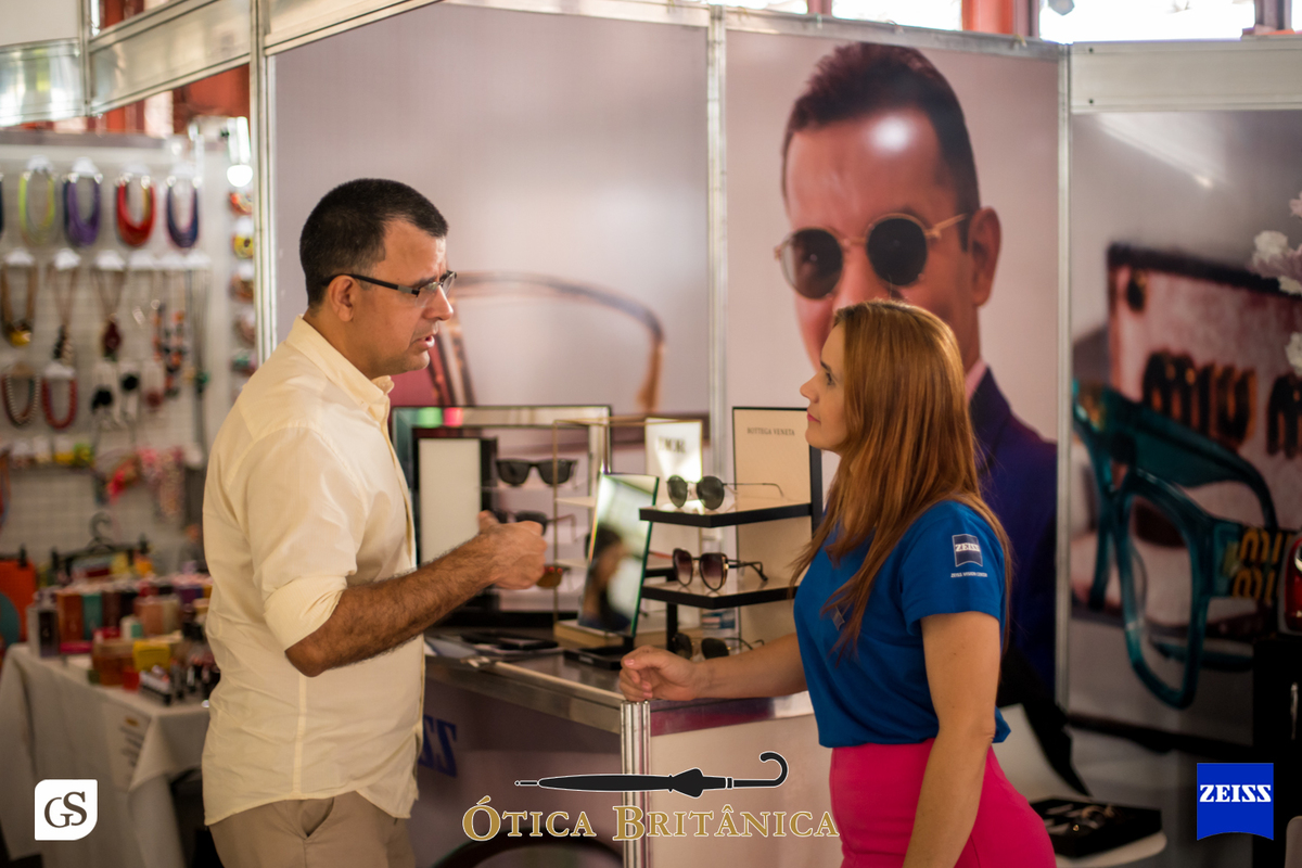FEIRA DE NEGÓCIOS COM OTICA ZEISS E OTICA BRITÂNICA NA ESTAÇÃO DAS DOCAS , OCULOS LINDOS EM BELEM COM FOTOGRAFO GUI SAMPAIO