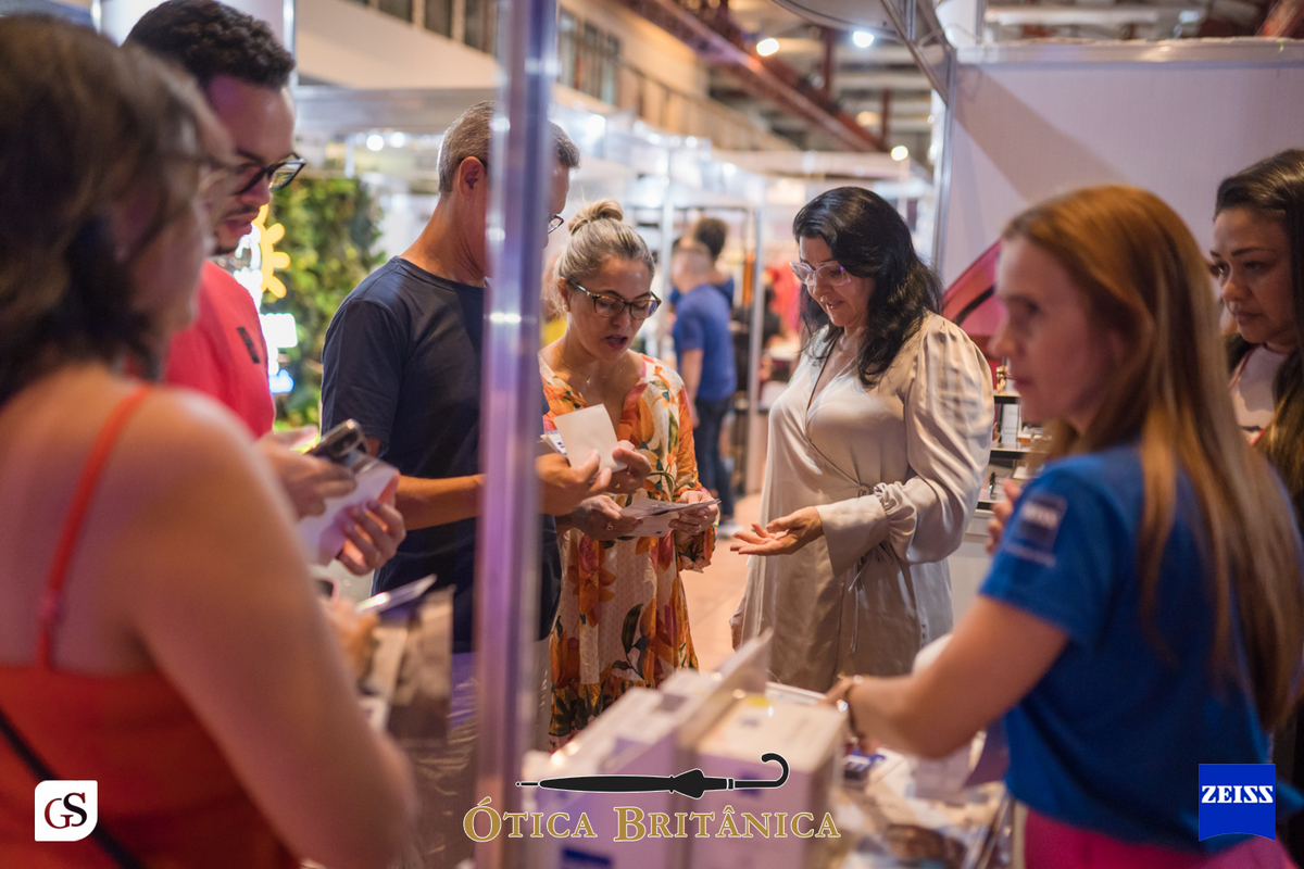 FEIRA DE NEGÓCIOS COM OTICA ZEISS E OTICA BRITÂNICA NA ESTAÇÃO DAS DOCAS , OCULOS LINDOS EM BELEM COM FOTOGRAFO GUI SAMPAIO